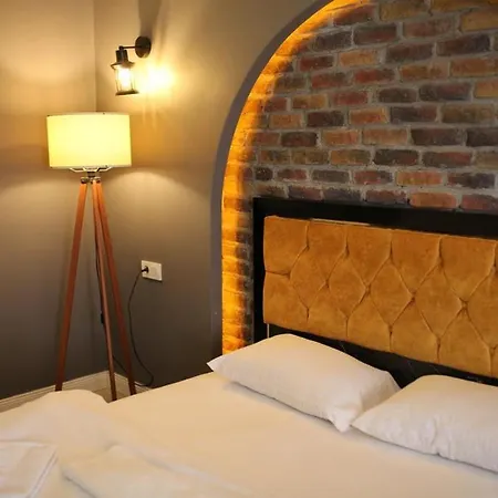 Nov Park Suites Апарт-отель